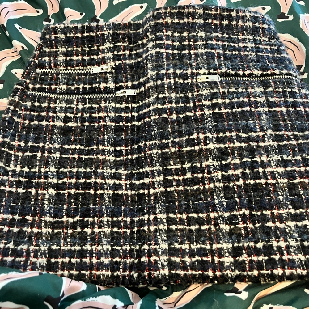 🍸Chic tweed skirt